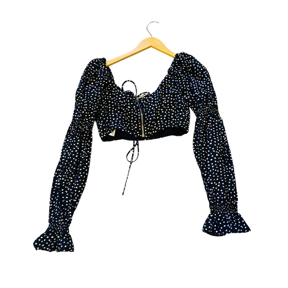 THE SANG Black White Polka Dot Long Sleeve Crop Top